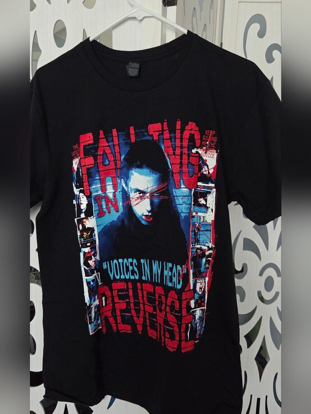 Falling In Reverse Shirt Medium NWOT Voices In My Head Ronnie Radke Tour Band T
